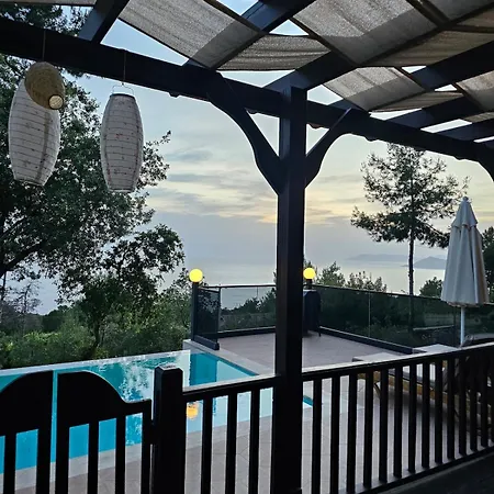 Sapolto Faralya Villa Fethiye